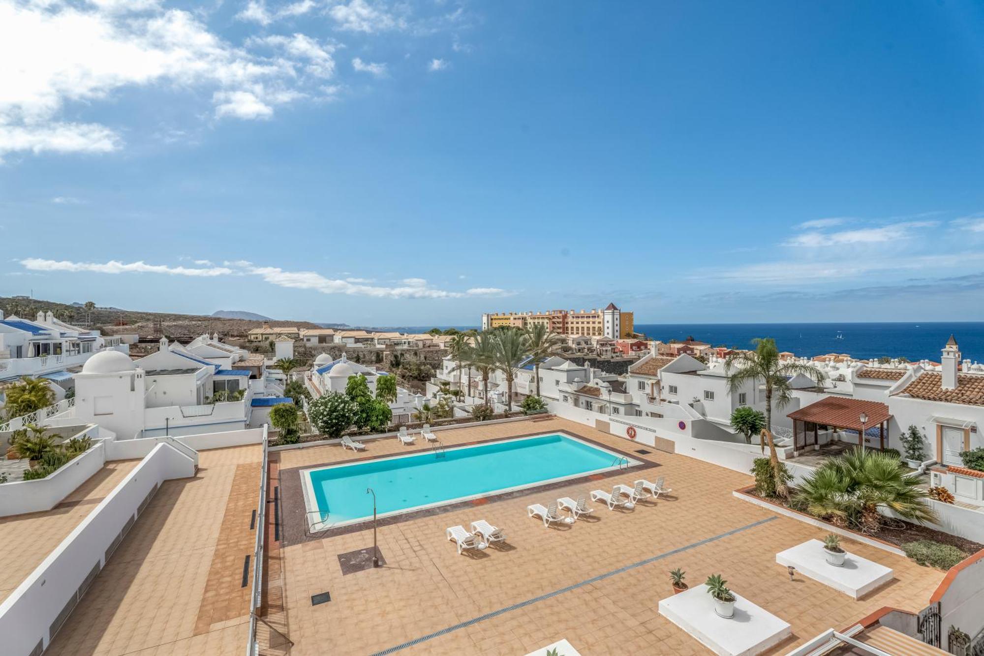 Beautifull Residencial Albatros By Paramount Holidays Costa Adeje  Exterior photo